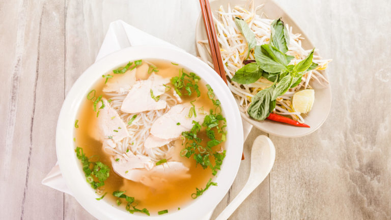 Essence of saigon express -chicken noodle soup - 009